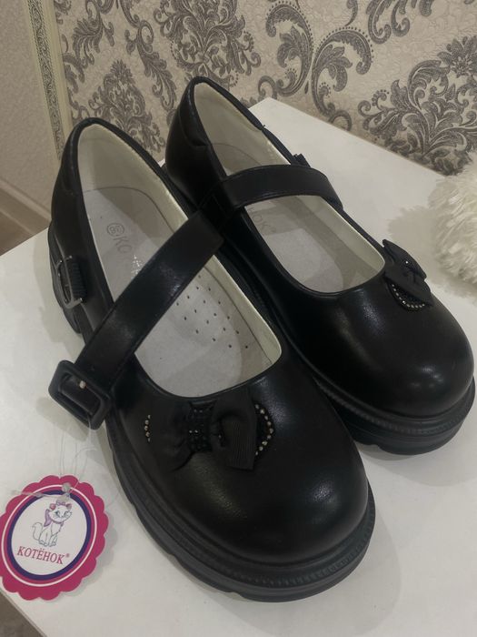 Черные туфли 36 размер