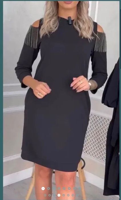 Продам красивые  платье производство Турция р 42 -44 и платья р 48