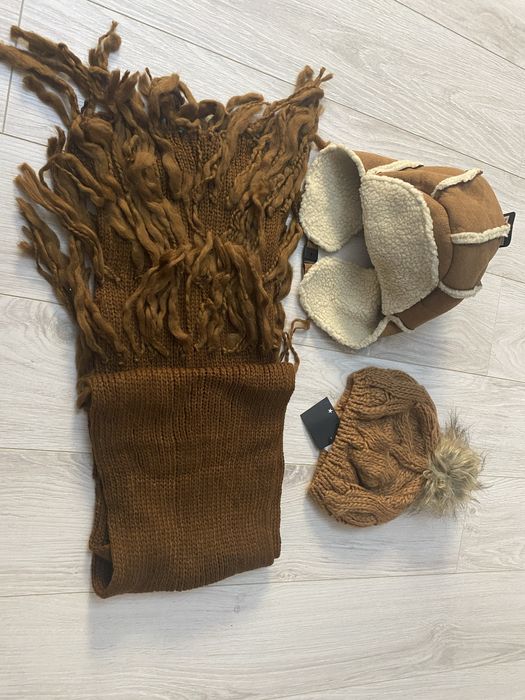 Set caciula, bereta si fular, noi