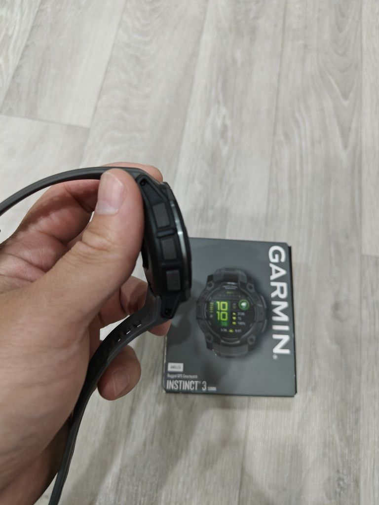 Garmin instinct 3 titanium 50mm amoled