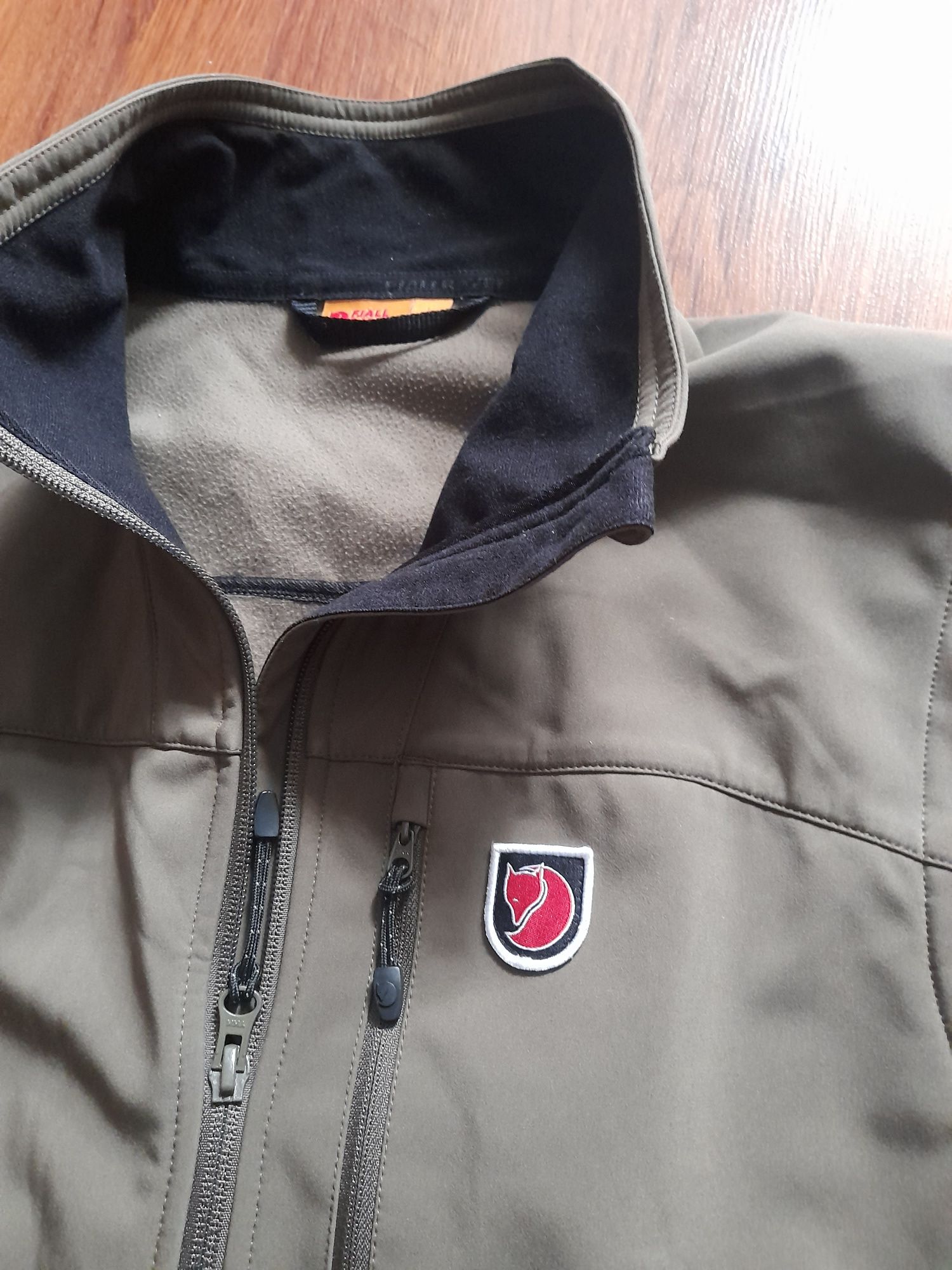 Fjallraven мъжки елек L размер.