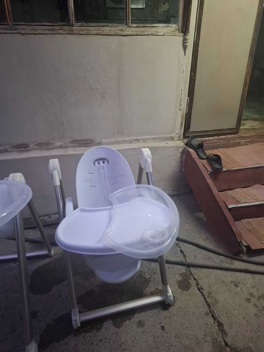 Столик для кормления