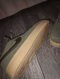 Vand Af1 culoare verde kaki