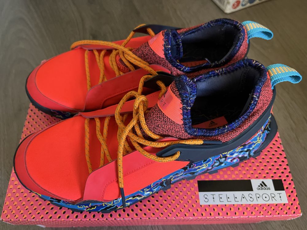 Продавам дамски маратонки Adidas Stella Mccartney 40 номер