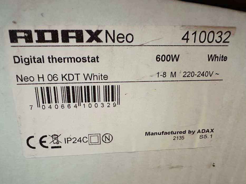 ADAX Neo 600W – нов, неизползван конвектор