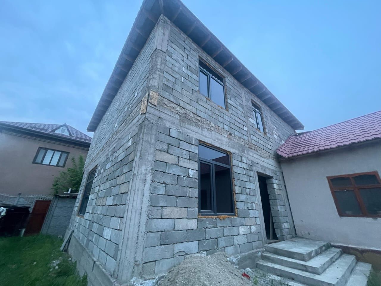 4 ком дом,140 м²,2002 г.п., можно ИПОТЕКУ