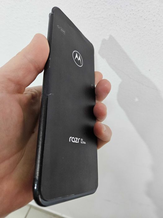 Motorola razr 50 ultra 512Gb nou 0sec 0min neactivat Garantie.