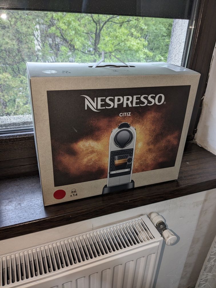 Nespresso Citiz Red