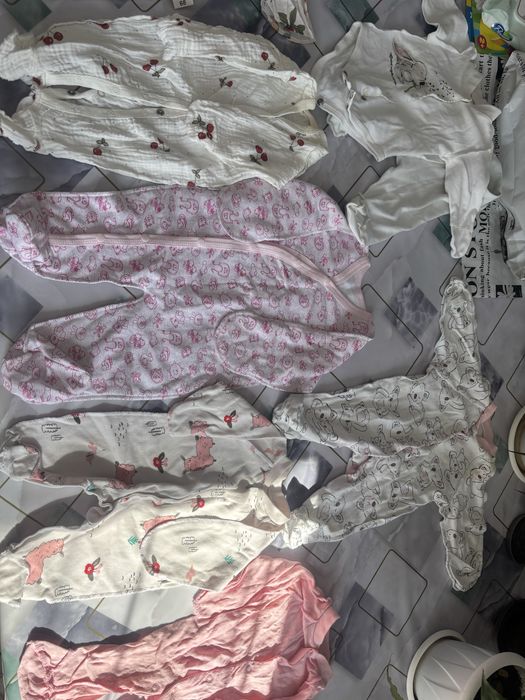 Продам детские вещи для девочки
