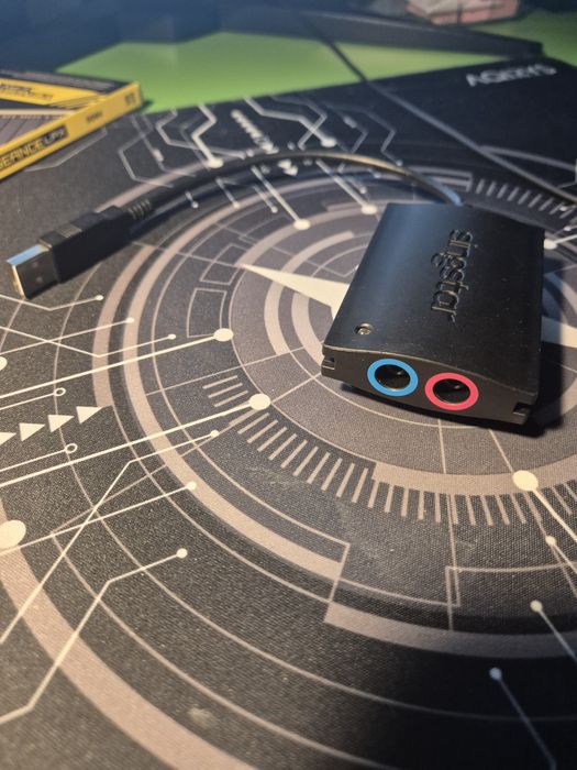 Adaptor Singstar pentru doua microfoane.