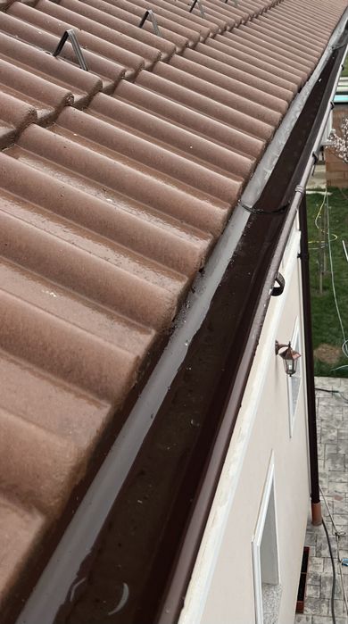 Spalare panouri fotovoltaice