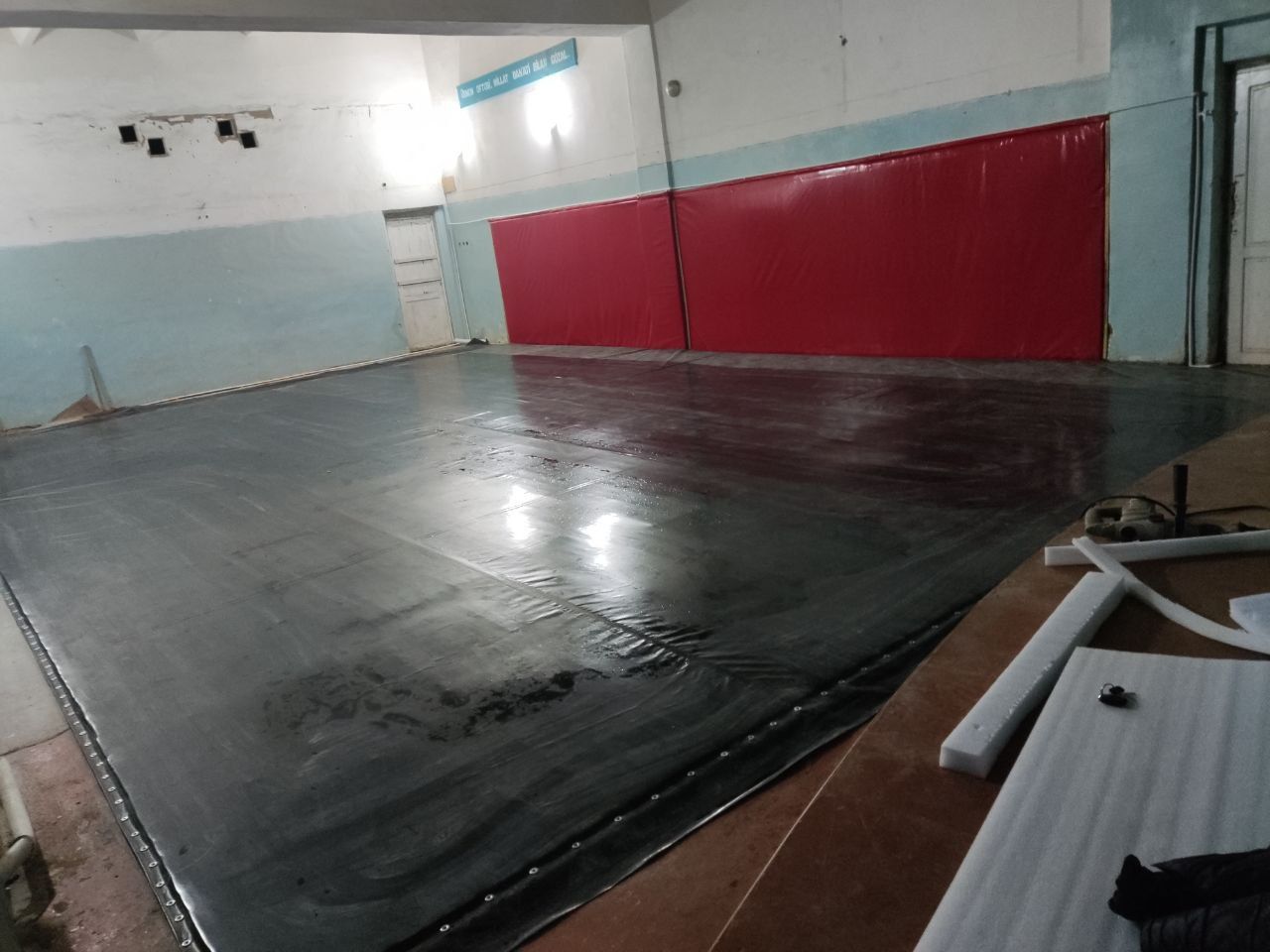 Tatami sotiladi 5 sm ustidgi qoplamasi Kareanki zudlik bilan sotiladi