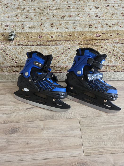 Коньки детские Dingxing Китайские 35-38р