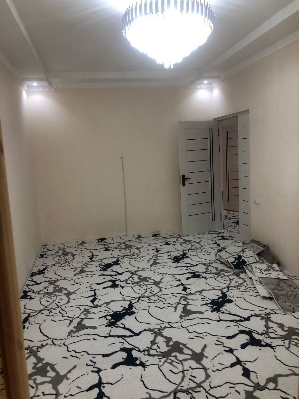 2-Комн. 3-Этаж. 62м². Разделка. Ахмад Югнакий.
