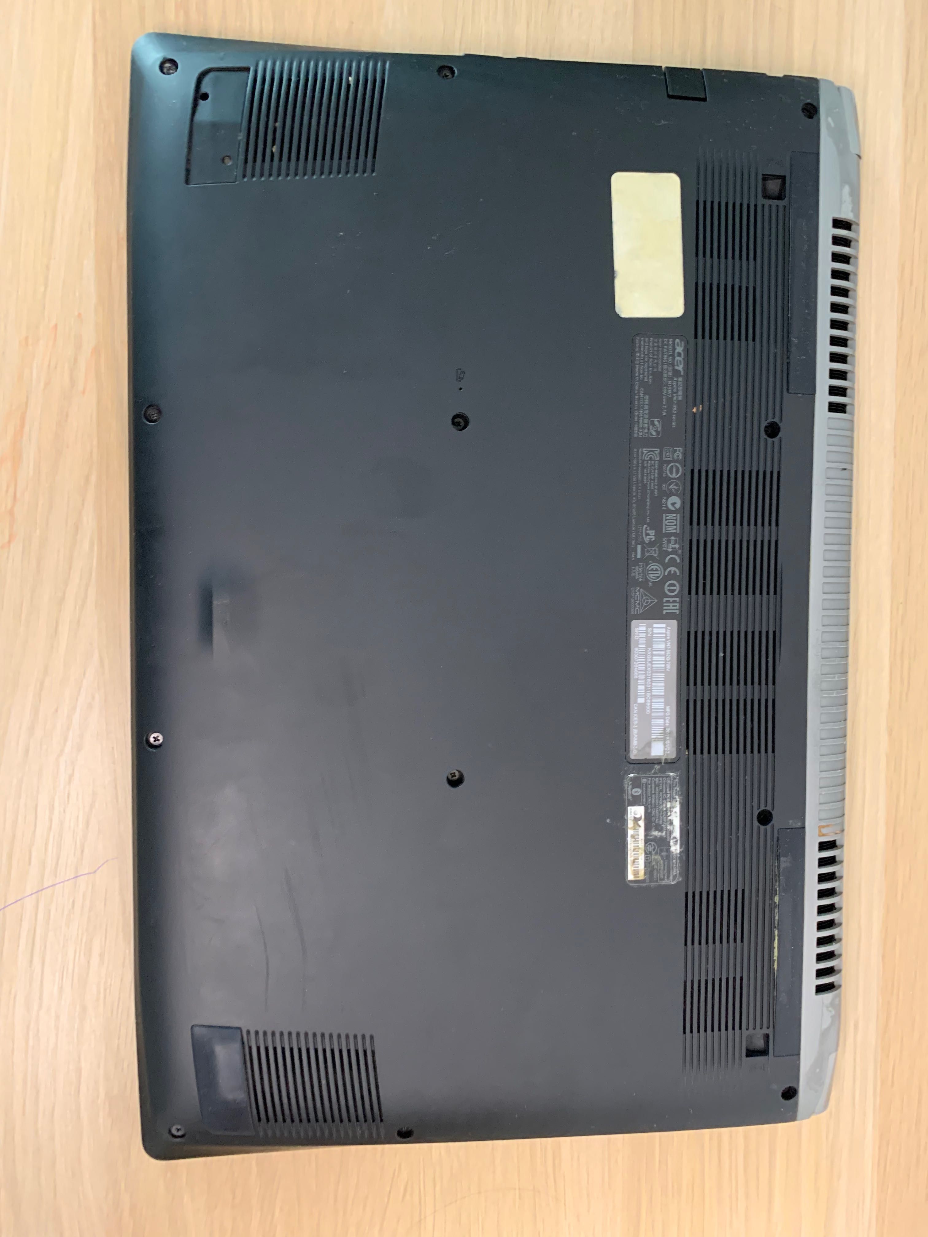 Laptop Acer Aspire V Nitro-Black Edition