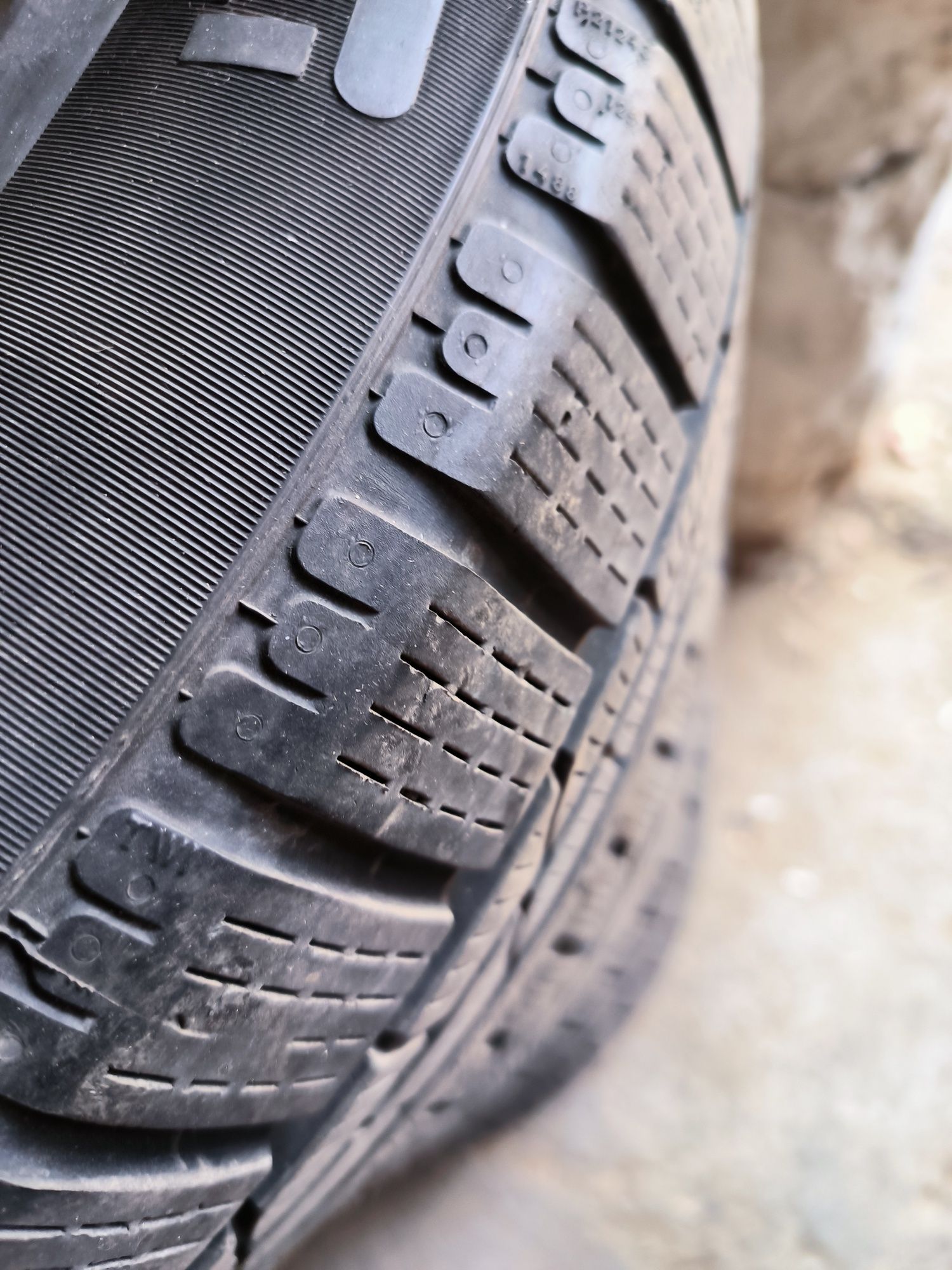 Pirelli Sottozero 225/55/17