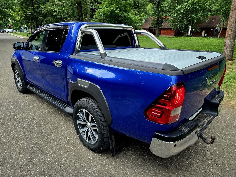 Toyota Hilux-4×4-2019-2,4D-150cp-E6-319000km-automat-variante auto