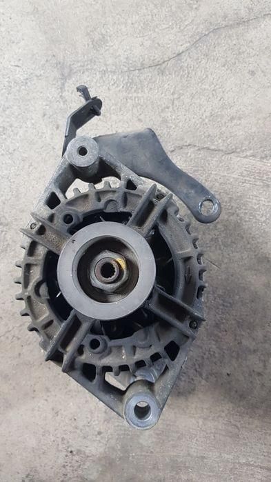 Alternator Opel Meriva A 1.6i; 1.8i