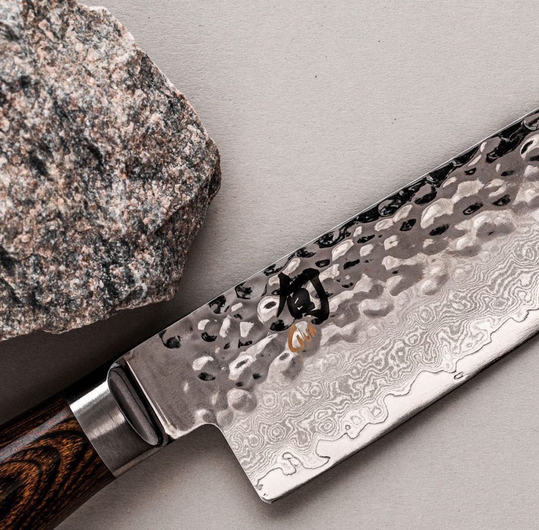 Cutitul bucatarului Kai Shun Premier Tim Malzer Series TDM 1723