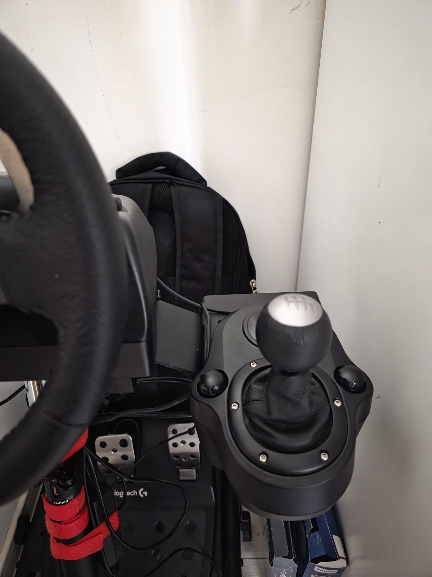 Volan Logitech G29 nou compatibil cuPs5,Ps4,Pc cu schimbator si suport