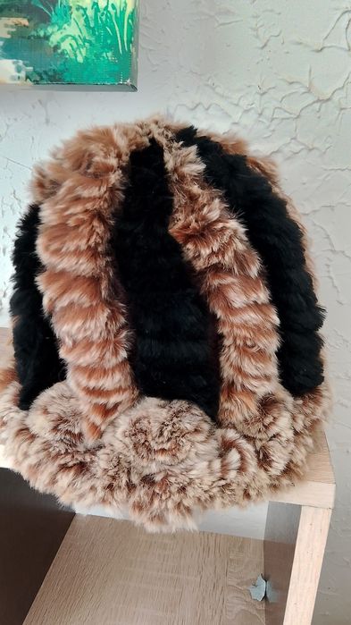 Продаётся женская шапка