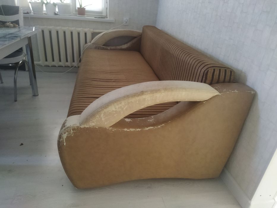 продам раскладной диван за 30000