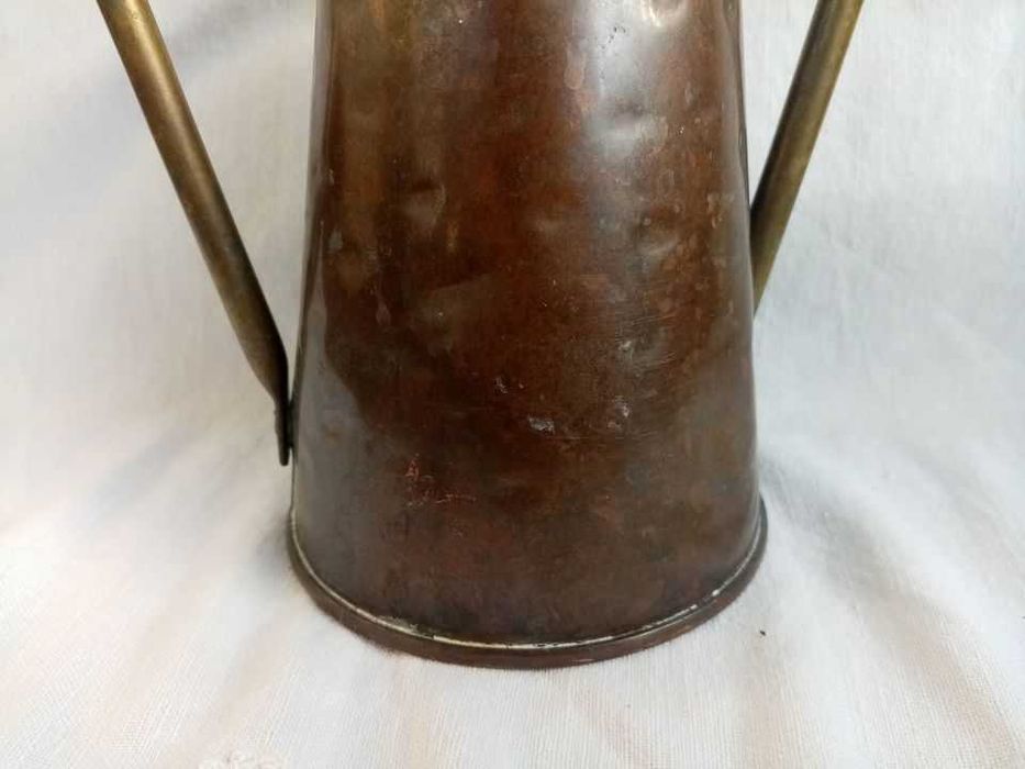 Стар меден съд ретро