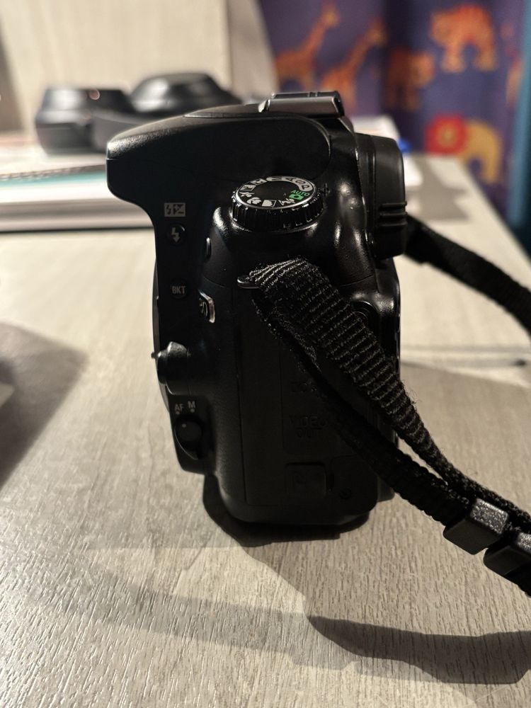Nikon D80- Отлично състояние