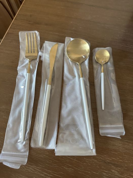 Столовые приборы золото