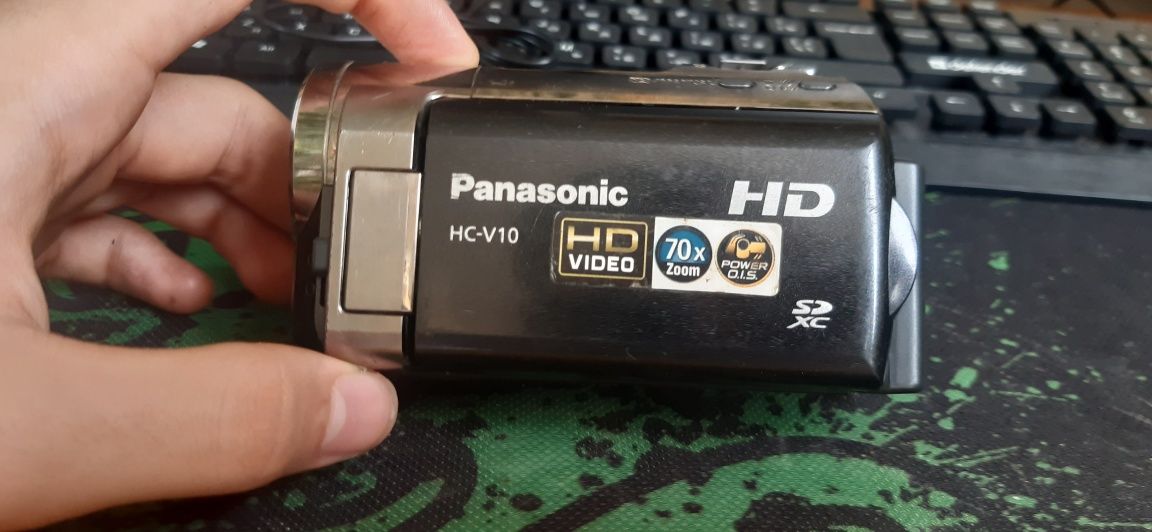 видеокамера panasonic hc-v10