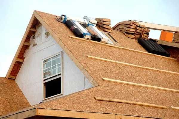 Montaj acoperisuri, dulgherie acoperisuri, reparam acoperis tabla