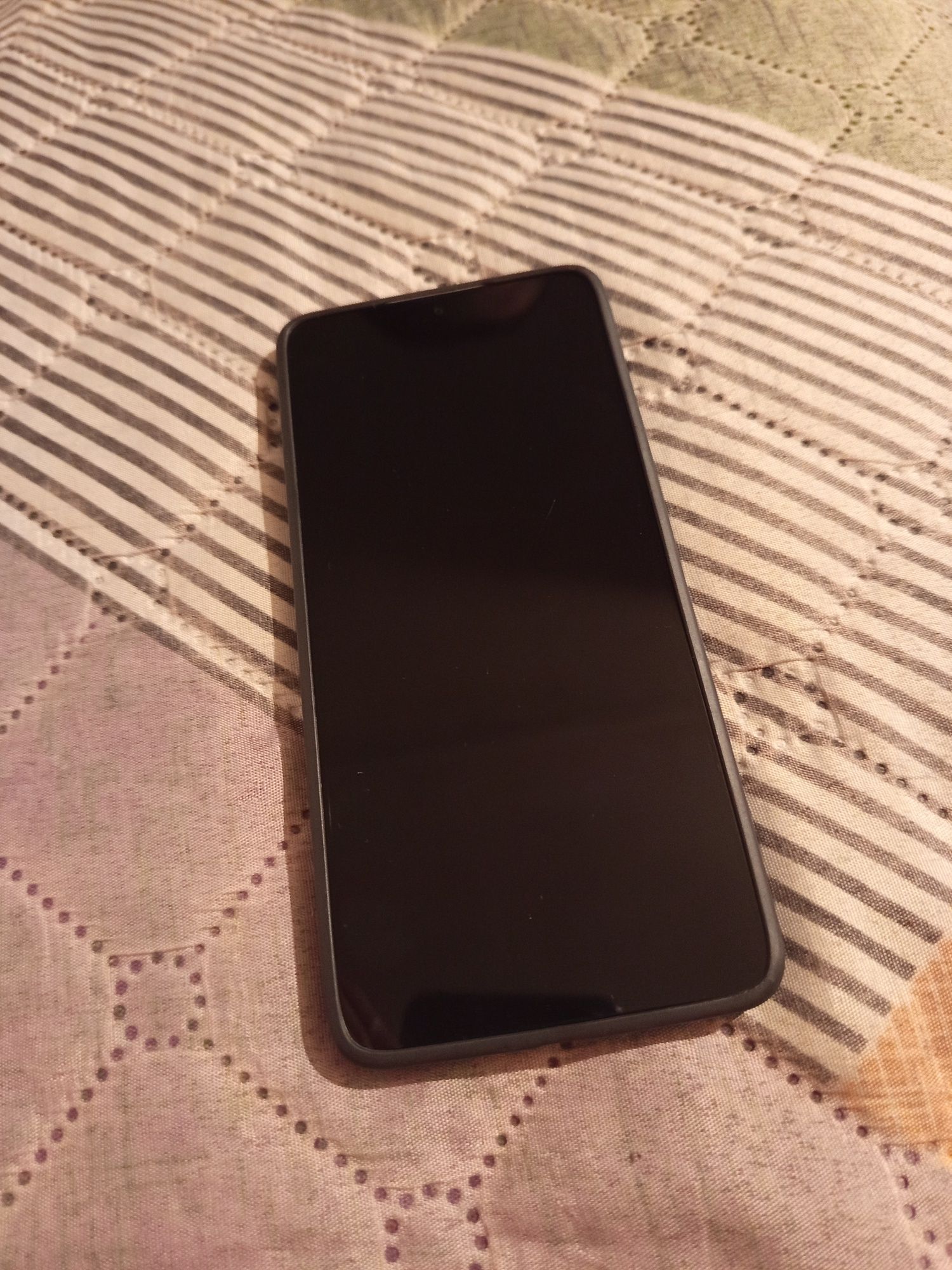 Poco X6 Pro 5G Все още има 17 месец гаранция