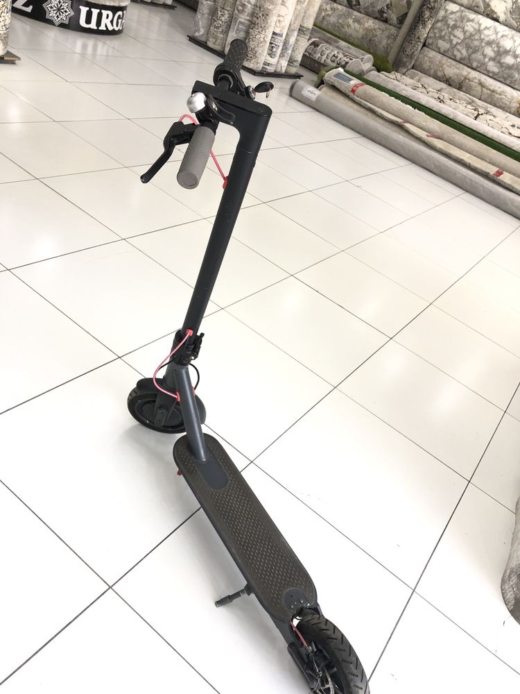 Sotiladi Samokat samakat