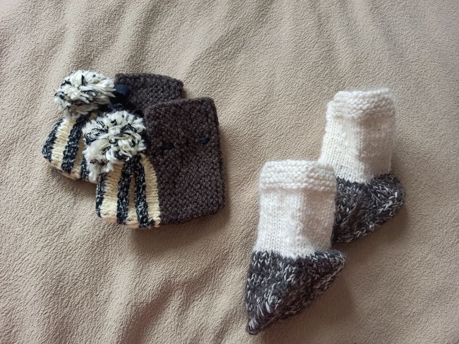 Носки и пинетки детские