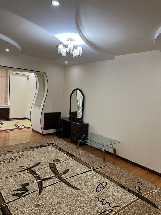 Своя 3 Хона 1 - этаж 4 этажлик дом