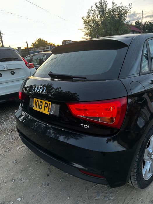 Plafon interior textil Audi A1  4 uși 2018