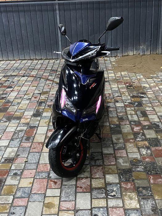 Мопед скутер м8про