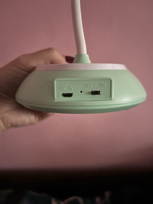 Нова офис лампа (кабел+батерии)