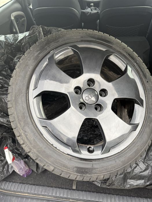 Джанти 17 с гуми Audi Нови