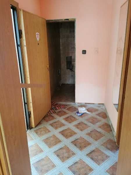 Продава се Тристаен апартамент в Пловдив, Младежки Хълм - 65 кв.м за 1539 €/кв.м - Снимка #1