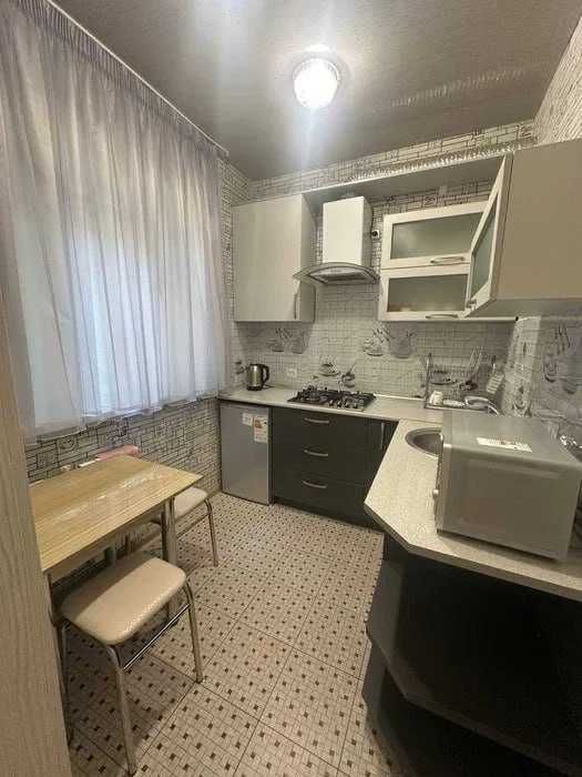 Сдаётся 2ком квартира на Чиланзарский 12-квартл ор-н Метро Чиланзар