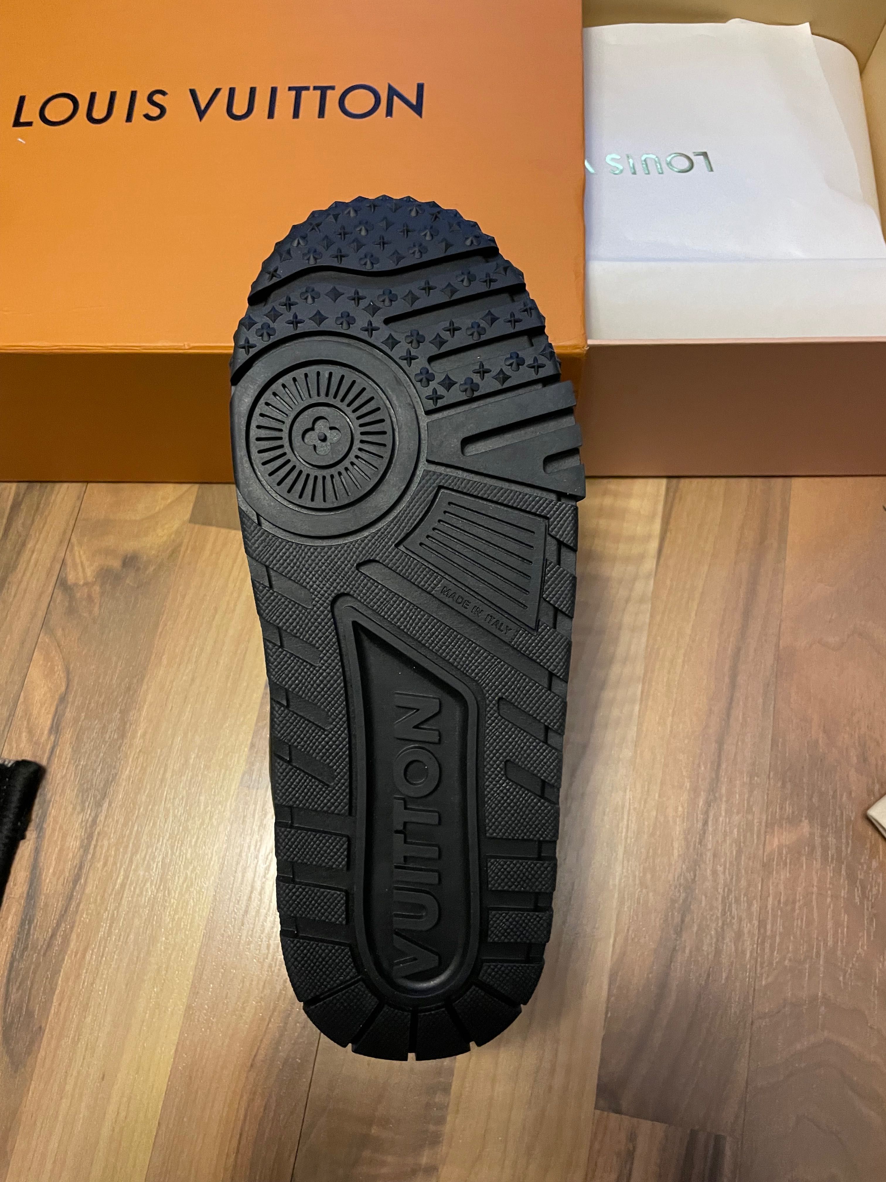 Обувки Louis Vuitton  trail sneaker