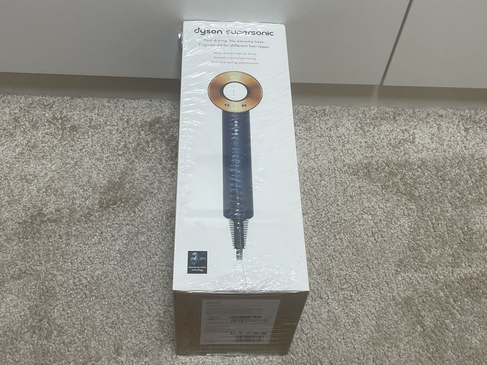 Чисто нов Dyson supersonic СИН HD07/08 1600Wt