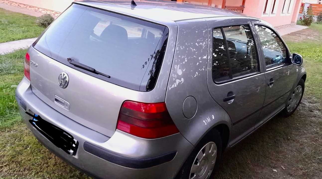 Volkswagen golf 4