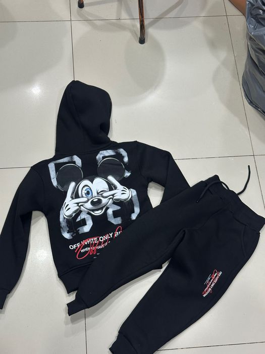 Trening copii off white