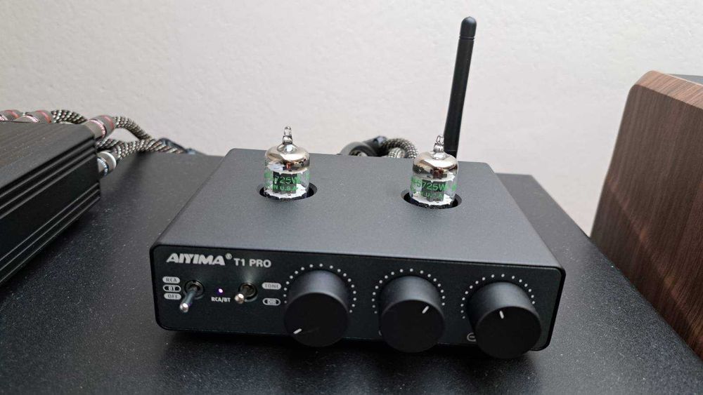 Предусилвател AIYIMA T1 PRO с Bluetooth 5.1