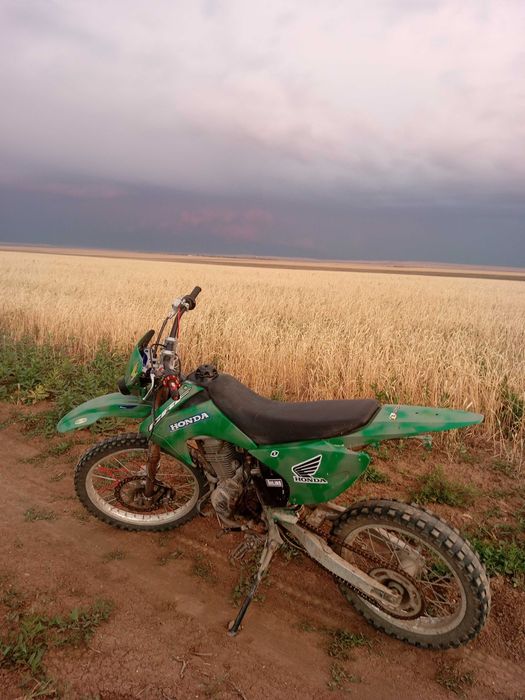 Мотоцикл эндуро 250