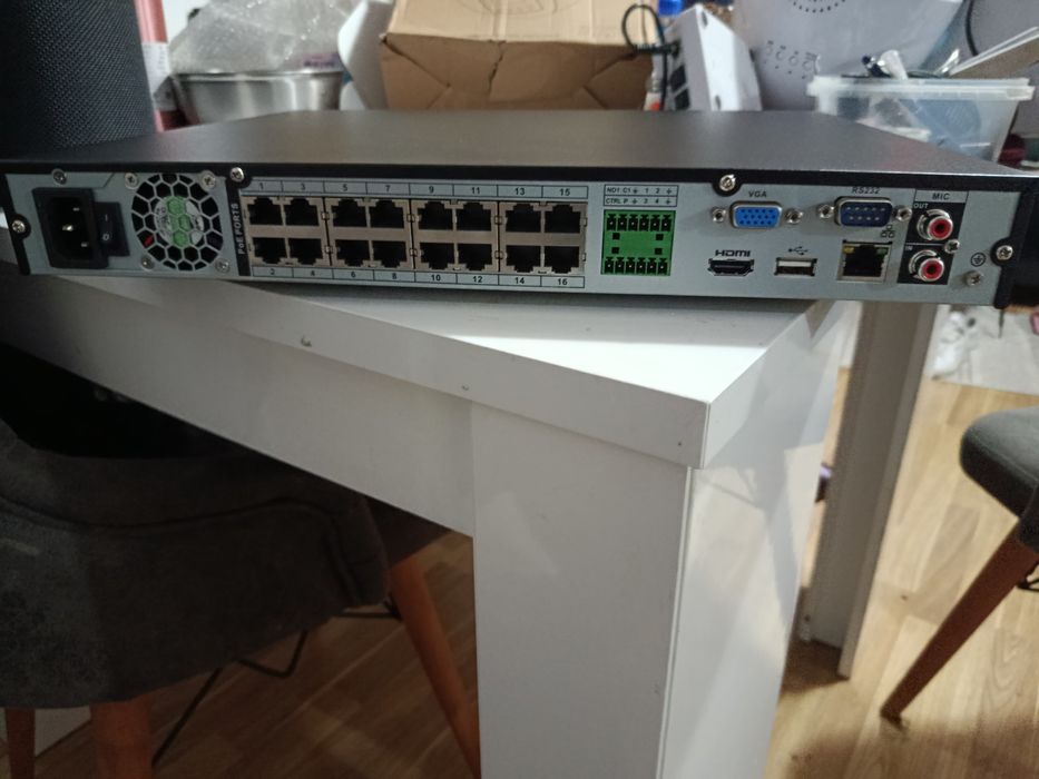 Vand NVR Dahua 16 camere POE Nou