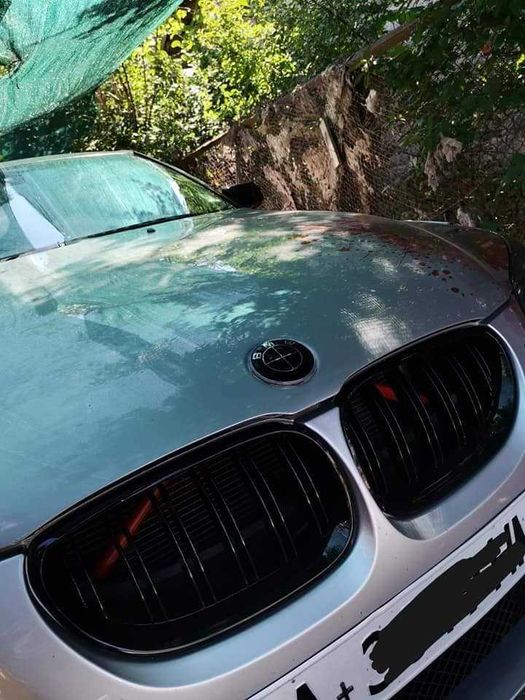 Бъбреци (Решетки) за BMW E60 / E61 (2003-2009) Черен Гланц Двойни