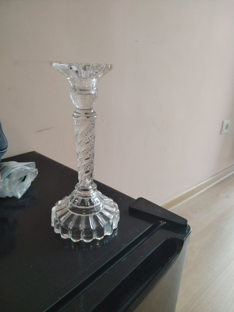 Български кристален свещник